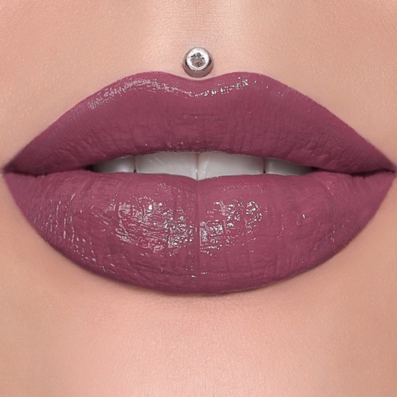 Jeffree Star Cosmetics Supreme Gloss - Improper (Dark Mauve) - NWB - Picture 1 of 7